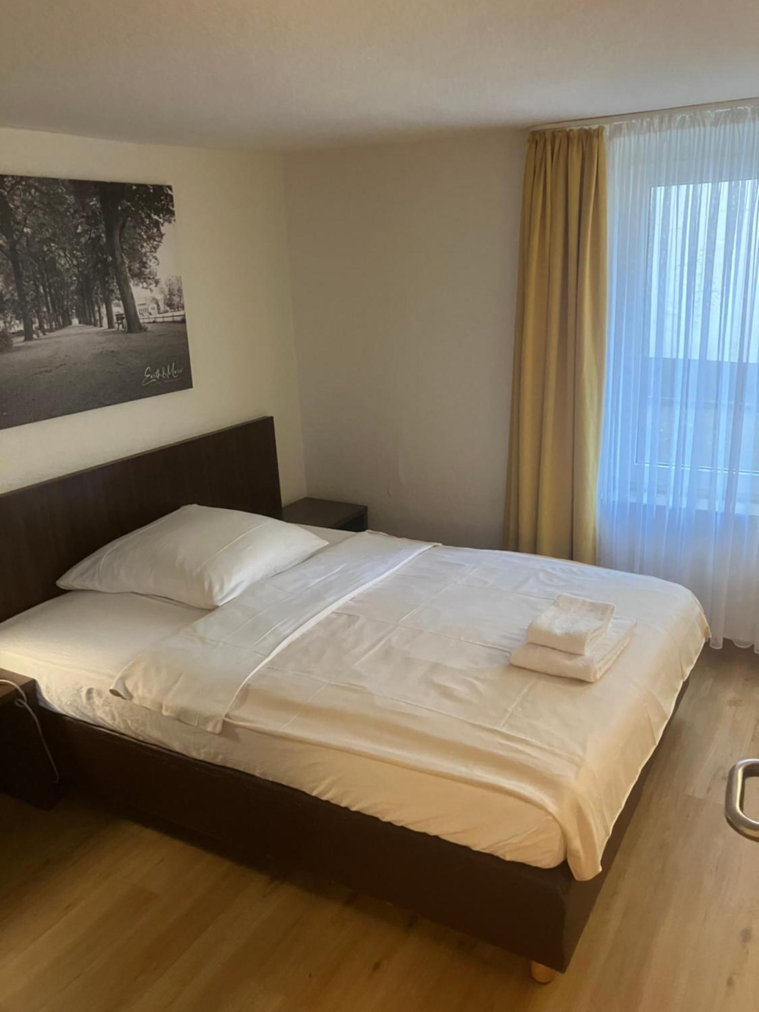 Hotel Mercedes City 본 외부 사진