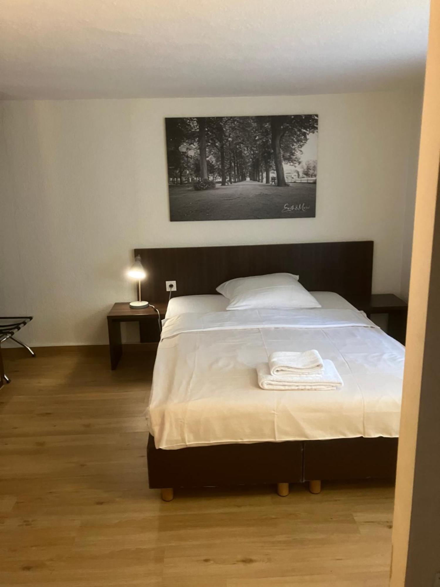 Hotel Mercedes City 본 외부 사진