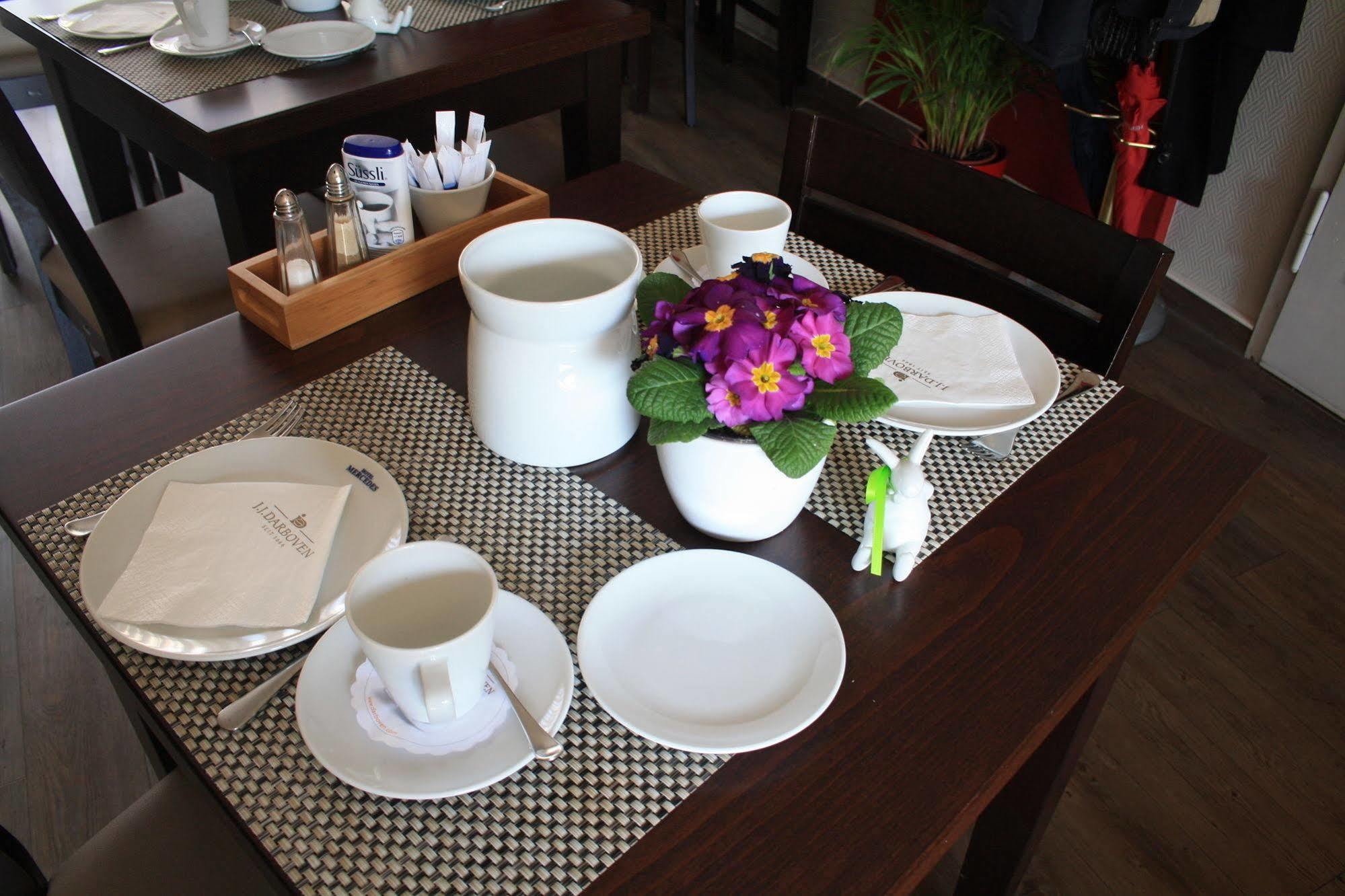 Hotel Mercedes City 본 외부 사진